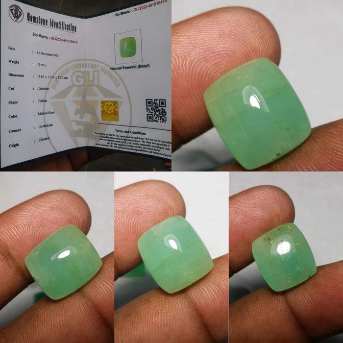 zamrud colombia cabochon natural emerald beryl jamrud ct 13.70