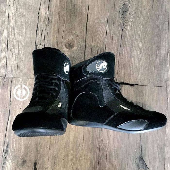 FURYGAN BOOTS
