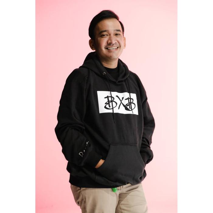 JAKET BXB HOODIE BETRAND PETO HITAM
