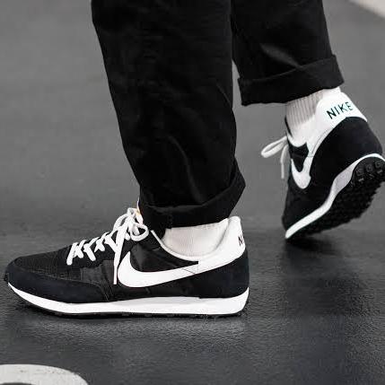 Nike Challenger OG Black White Original BNIB Resmi