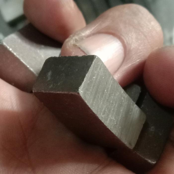 segment diamond