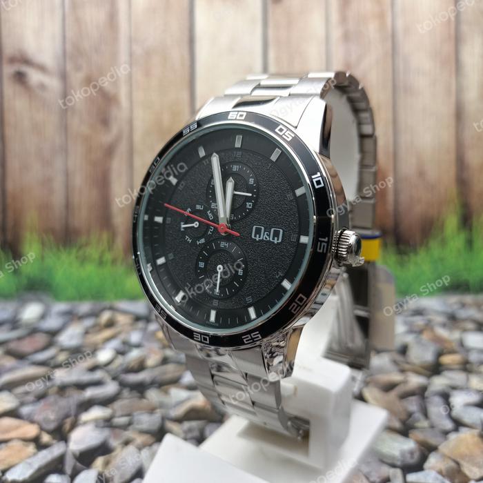 Q&Q QQ Crono Jam Tangan Pria Strap Rantai Silver AA38J202Y Original