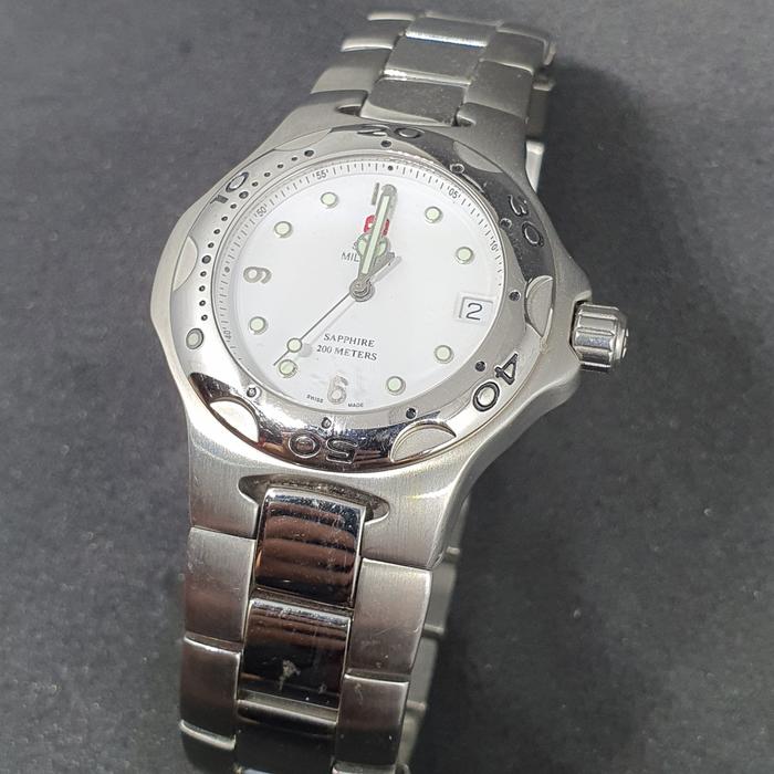 Swiss military watch 886803