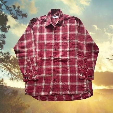 Kemeja Flannel Flanel Shirt FILA Uniqlo Merah Original Second Thrift