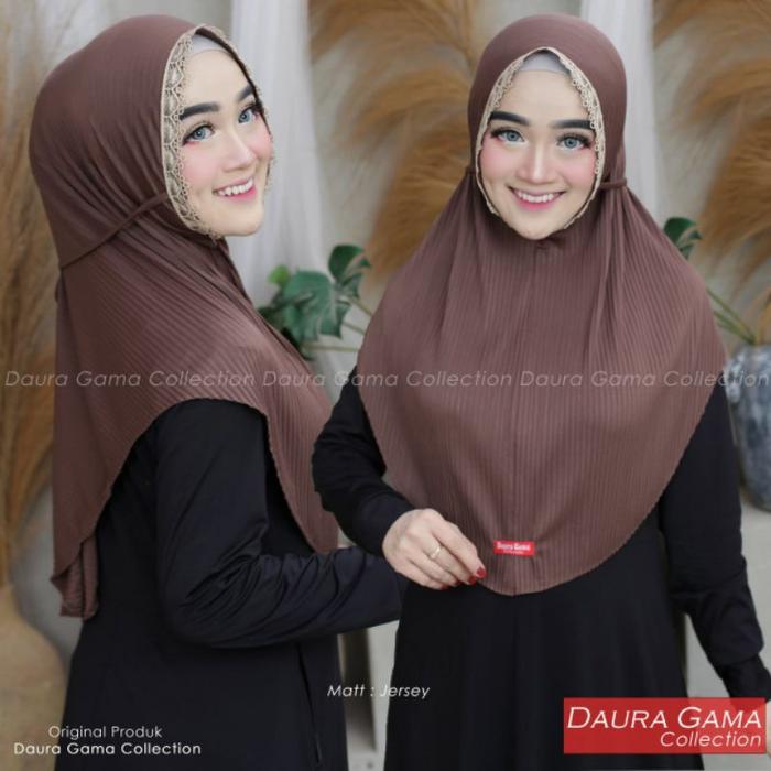HIJAB INSTAN DG-18 BERGO PLISKET RENDA JERSEY BY DAURA GAMA