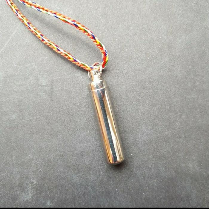 liontin tabung polos kecil