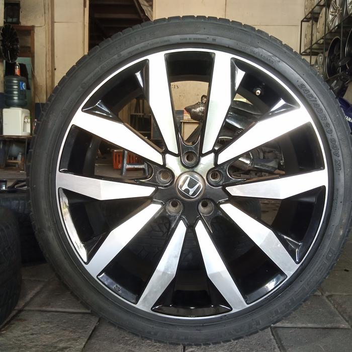 VELG RACING SECOND RING 20 LEBAR 8,5 PCD 5×114 ET 45 PLUS BAN 245/40