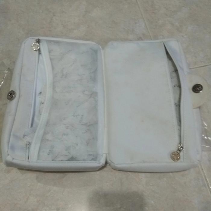 BVLGARI parfums Bag/Pouch putih