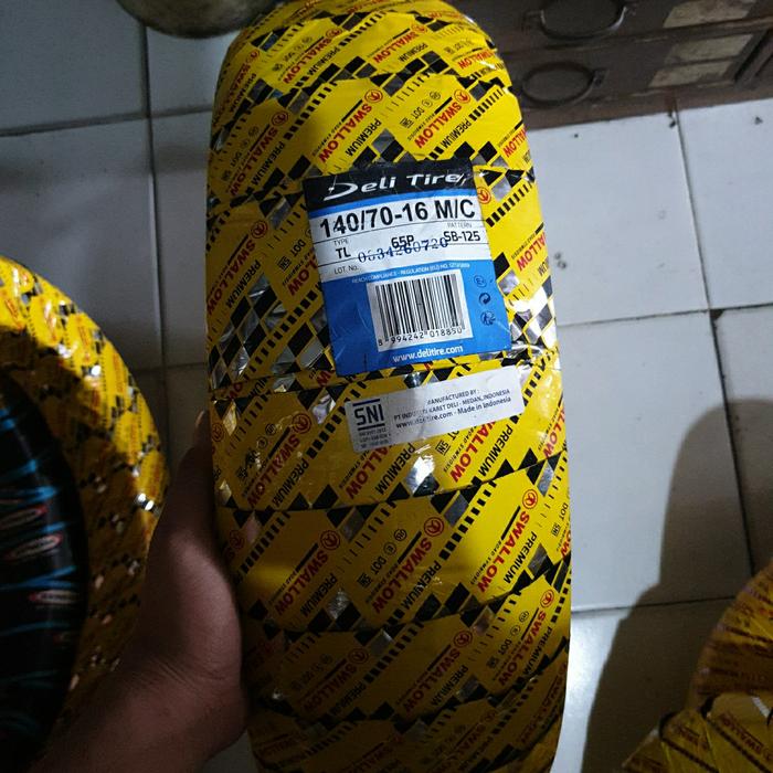 ban luar swallow tubeless 140/70-16 sb125