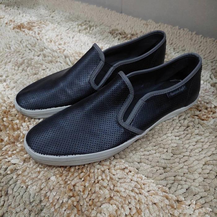 American eagle sepatu hitam preloved
