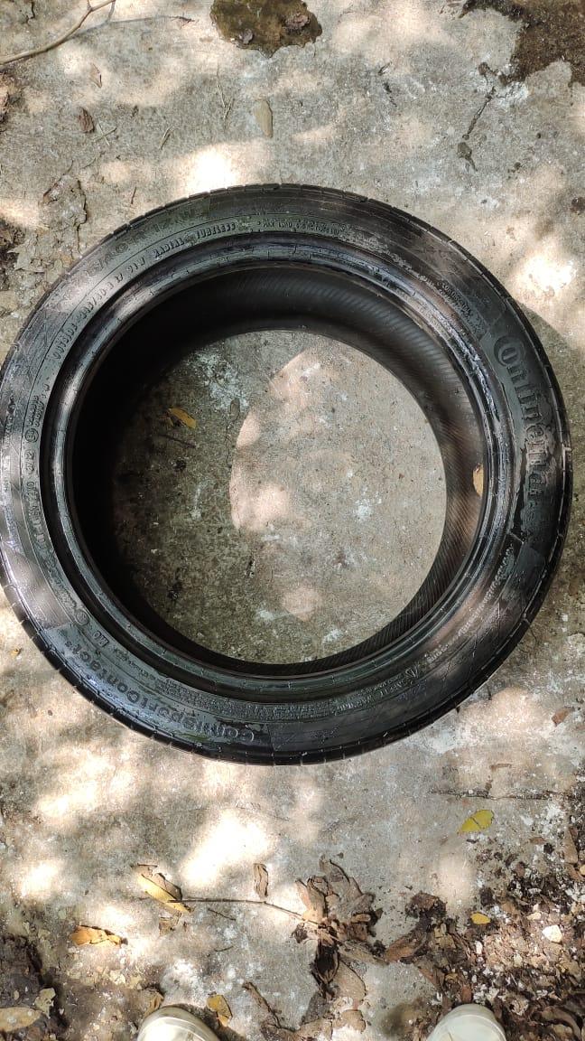239 Ban Continental MC6 245/40 R17 2012