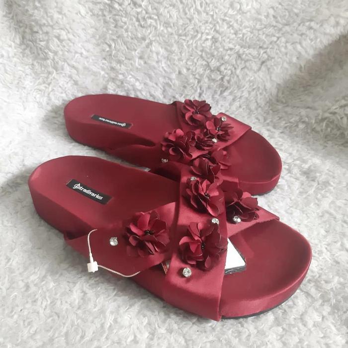 SANDAL STRADIVARIUS ORIGINAL - 35