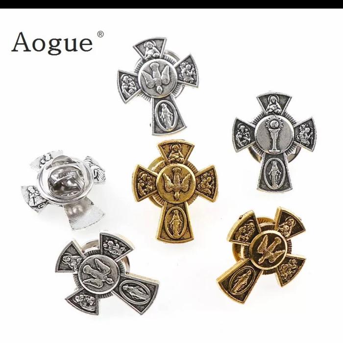 pin bros salib gambar hosti warna campur