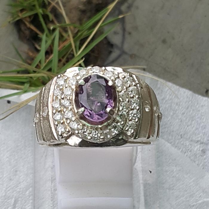 natural color change sapphire NH