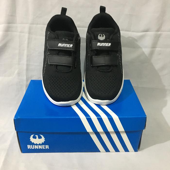 Sepatu sekolah perekat anak RUNNER DRAGON 04 HITAM/PUTIH