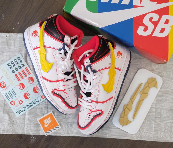 Original Nike SB Dunk Hi x Gundam Project Unicorn RX-0 White Original