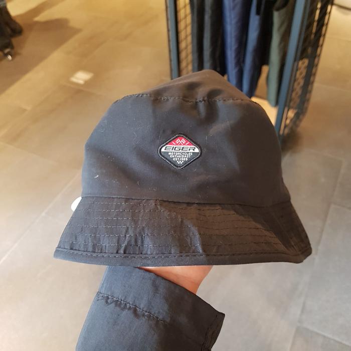 Topi Rimba Eiger Original Reversible Route - Hitam