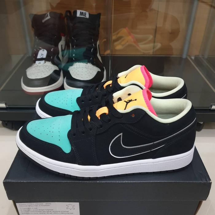 AIR JORDAN 1 LOW SE AURORA GREEN 100% AUTHENTIC