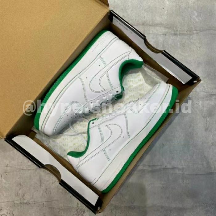 Nike Air Force 1 Low Contrast Stitch White Pine Green