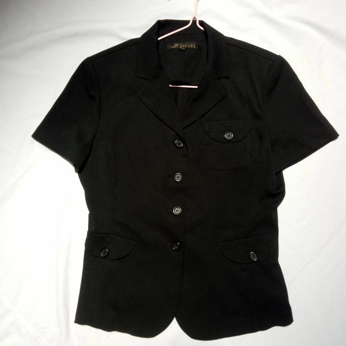 Joinus -Thrift/Prelove Blazer Wanita Hitam (Like New/No Defect)