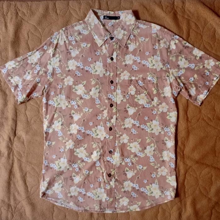 Preloved Kemeja Floral Istimewa