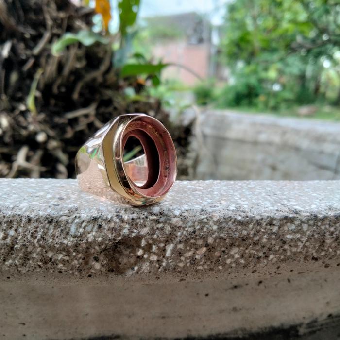 cincin emban segidelapan bahan swasa