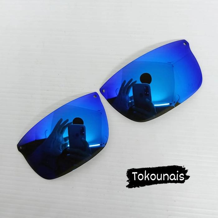 Oakley carbon blade ice blue lens