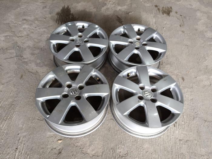 veg pelek std oem swift ring 15 pcd 4/100 bisa buat baleno ignis dll