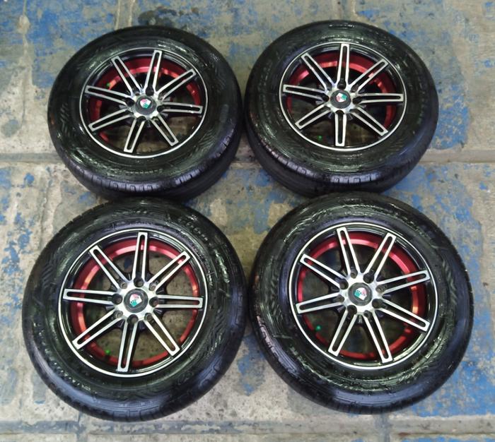 Velg Bekas Siap Pake VOSSEN Ring 14 Lebar 6,5 8X100/114,3+GY 185 70 R1
