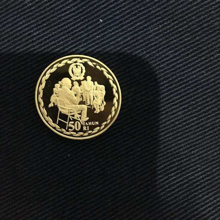 Koin emas kuno lama bank indonesia soeharto 300.000 rupiah berat 17 gr