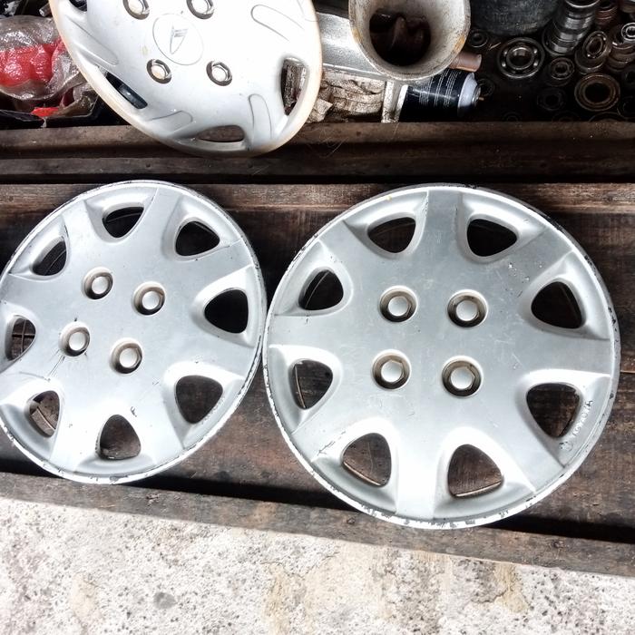 dop velg wheel dop toyota starlet ring 13 original bekas 2pcs