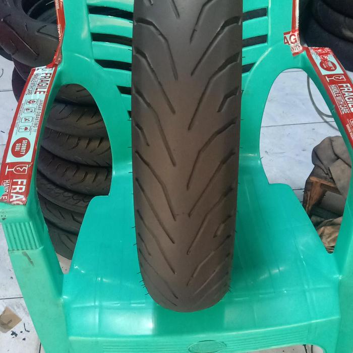 ban tubles bekas Michelin 110/70-17