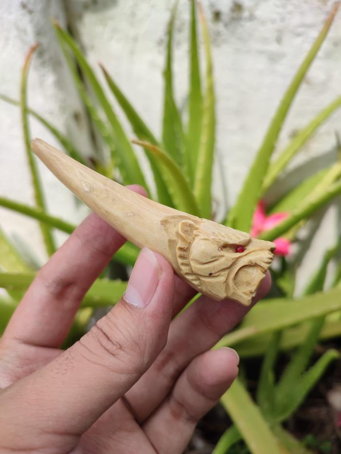 pipa once mini akar bahar putih padudan ukir macan panjang 8 cm