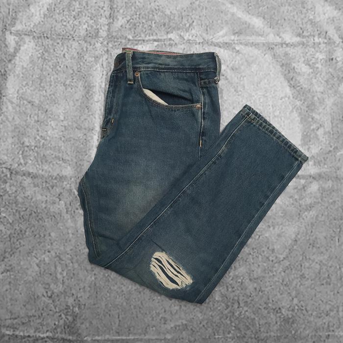 Preloved Ripped Jeans