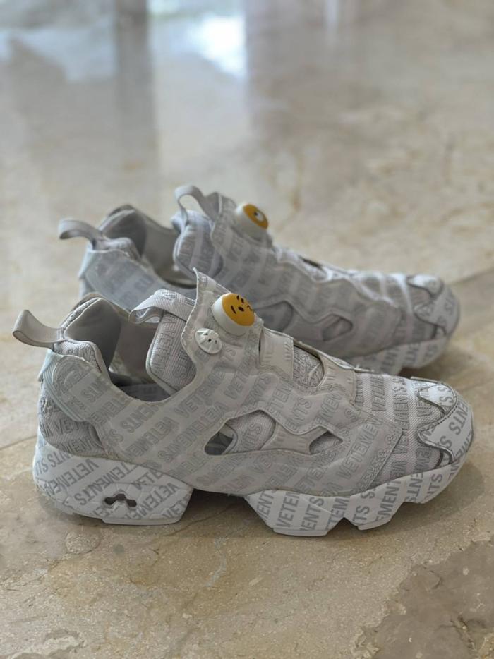 REEBOK x VETEMENTS INSTAPUMP FURY SNEAKERS AUTHENTIC 100%