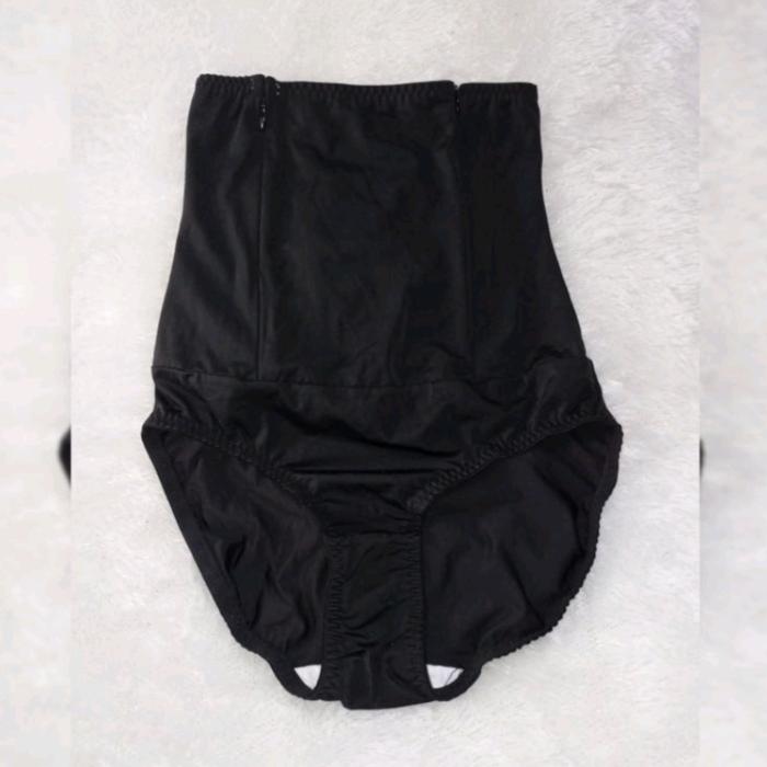 KORSET MAIDENFORM CELANA PERUT BADAN (LULUDI WACOAL TRIUMPH SORELLA VS