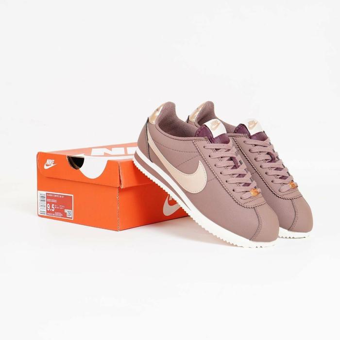 Nike Cortez Classics Leather Smokey Mauve BNIB