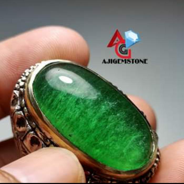 Batu cincin jamrud kalimantan