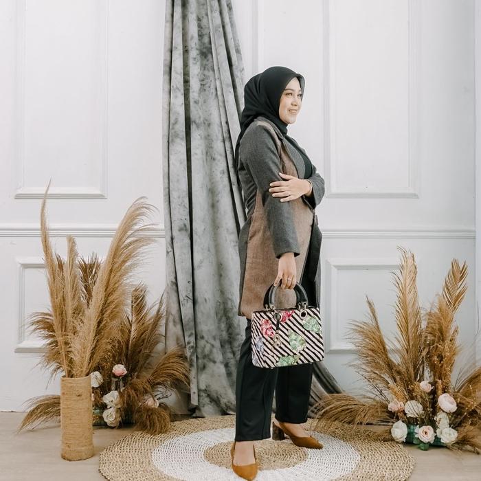 Tas Kulit Garini Batika
