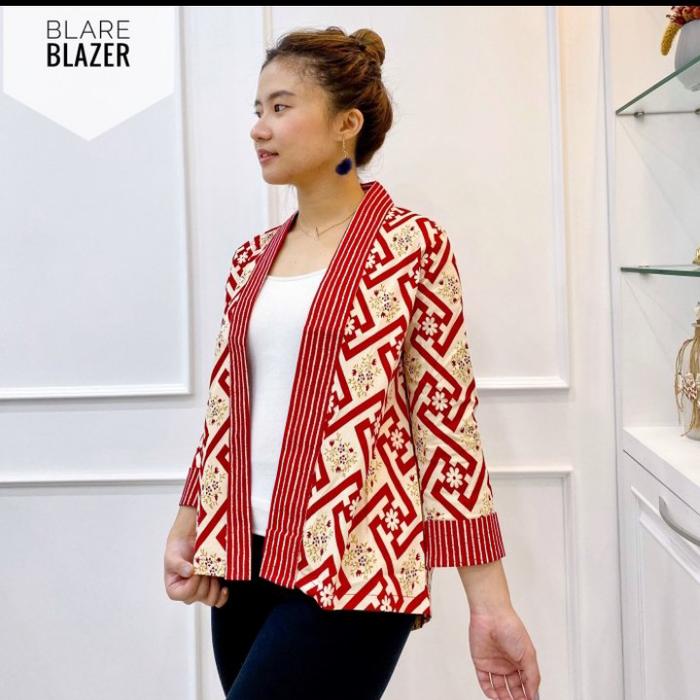 outer batik merah