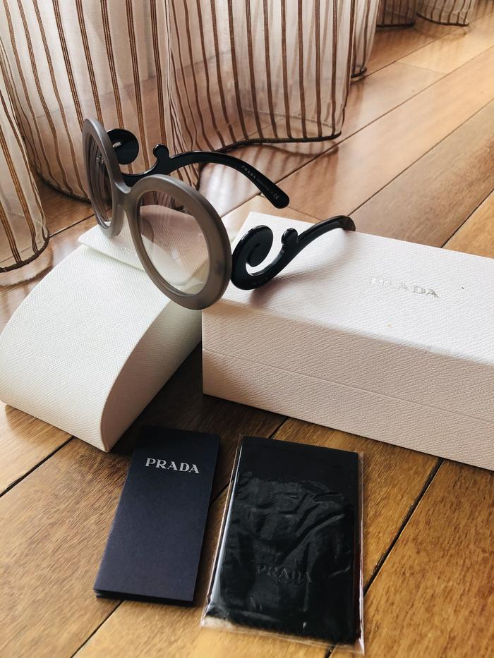 Kacamata wanita Prada woman brown sunglasses/ complett/ nbu/ NETT