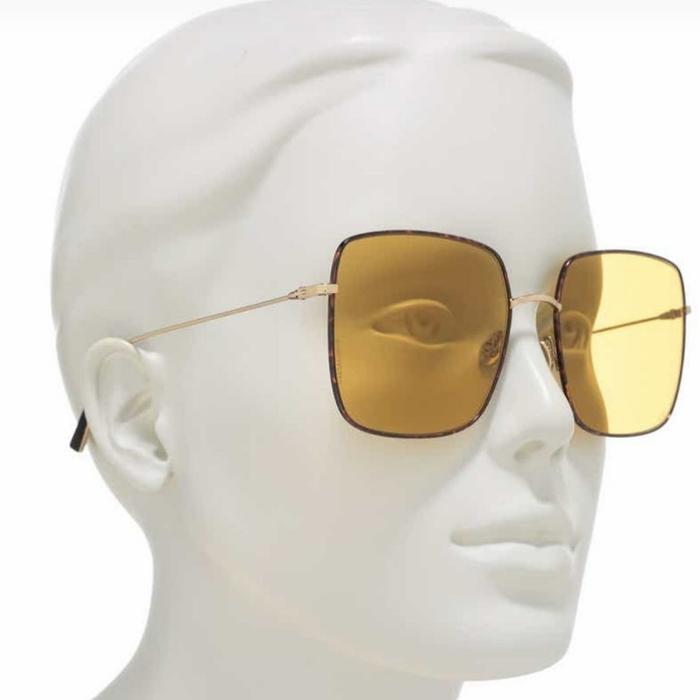 2. CHRISTIAN DIOR SUNGLASSES / Kacamata Dior Authentic