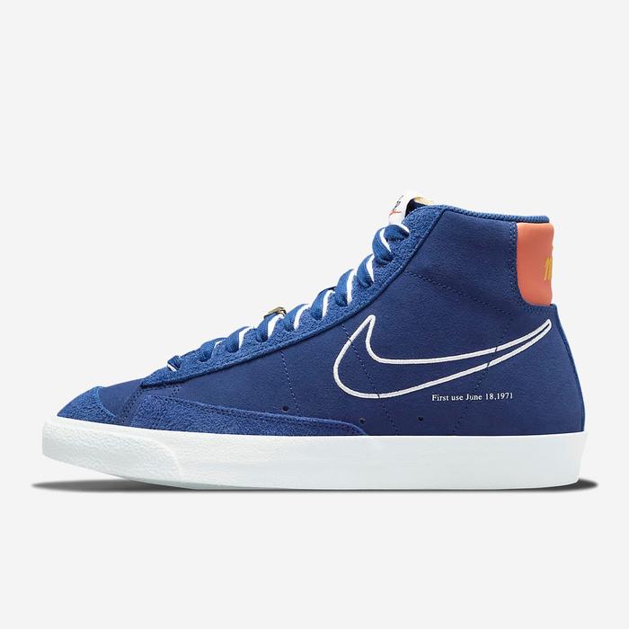 NIKE BLAZER MID 77 (First Use) - DEEP ROYAL BLUE/ORANGE/GOLD