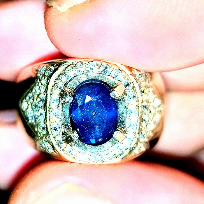 Natural Royal Blue Sapphire Montana 2ct Heat Only 7.8x6mm