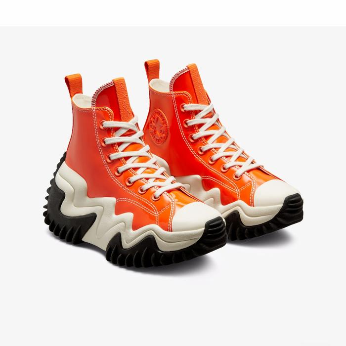 CONVERSE RUN STAR MOTION PATENT LEATHER PLATFORM - BOLD MANDARIN/BLACK