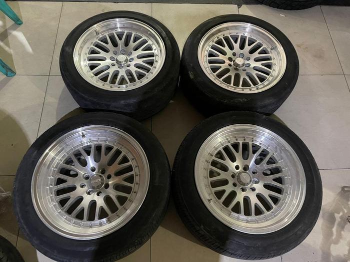VELG CCW R17X7,5/8,5 8X100/114 ET40 +BAN 215 50 R17