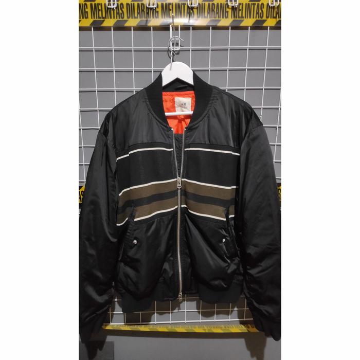 Jaket ZARA HnM not Uniqlo bershka topman bomber sukajan varsity denim