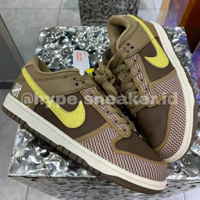 Nike Dunk Low Sp Undefeated Canteen
