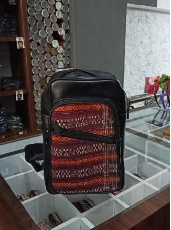 Tas Batak Pria Kombinasi Ulos Bahan Sintetik
