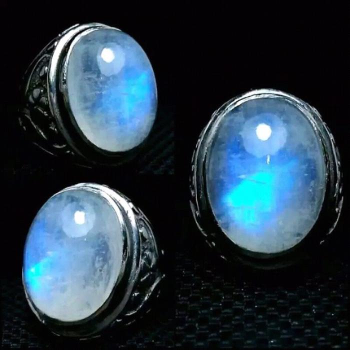 cincin batu Widuri bulan kristal